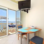 Family Friendly Seaside Brodarica, - 15270