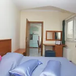 Lejlighed Family Friendly Seaside Brodarica, - 15270 Šibenik
