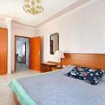 Family Friendly Seaside Brodarica, - 15270 Lejlighed Šibenik