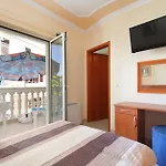 Lejlighed Family Friendly Seaside Brodarica, - 15270