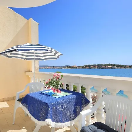 Family Friendly Seaside Brodarica, - 15270 * Sibenik