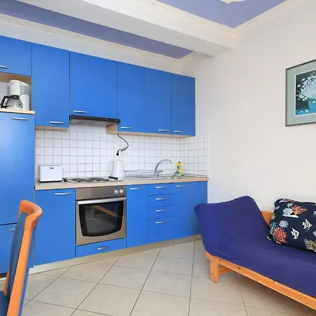 Family Friendly Seaside Brodarica, - 15270 Apartment *