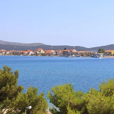 Family Friendly Seaside Brodarica, - 15270 Sibenik