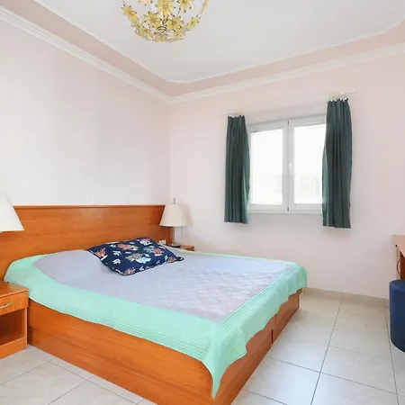 Family Friendly Seaside Brodarica, - 15270 Apartment