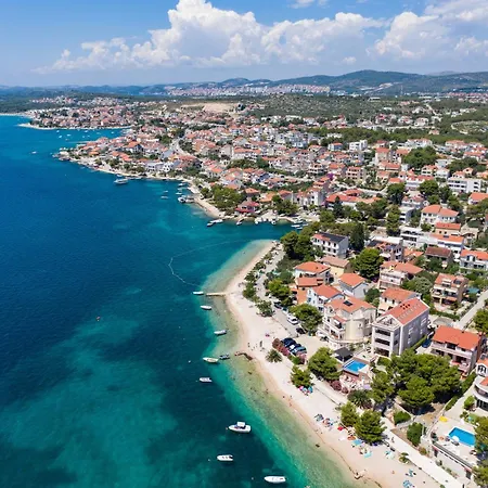 Family Friendly Seaside Brodarica, - 15270 Apartment
