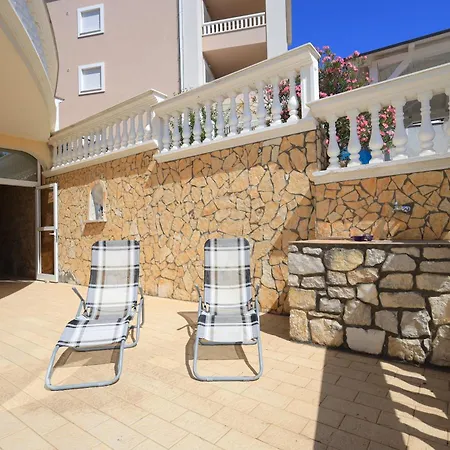 Lejlighed Family Friendly Seaside Brodarica, - 15270 Šibenik