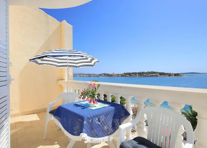 Family Friendly Seaside Brodarica, - 15270 * Sibenik