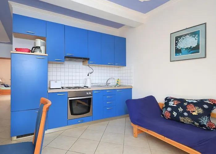 Family Friendly Seaside Brodarica, - 15270 Apartment *