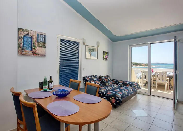 Family Friendly Seaside Brodarica, - 15270 * Sibenik