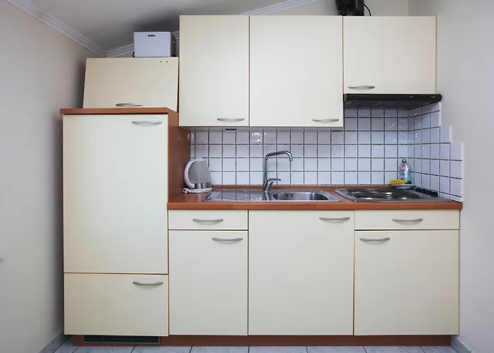 Apartman Family Friendly Seaside Brodarica, - 15270